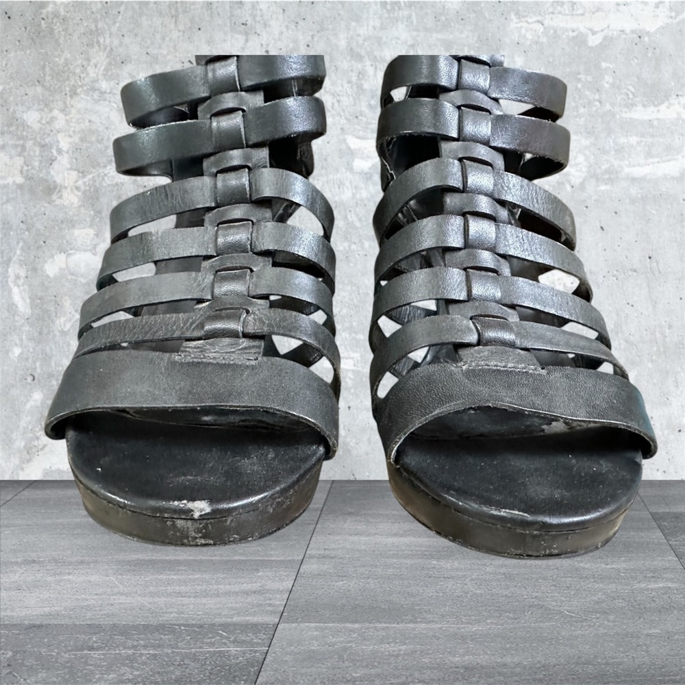 Via Spiga high heel sz 7 leather Roman strappy buckles platform dress shoes - Picture 3 of 12